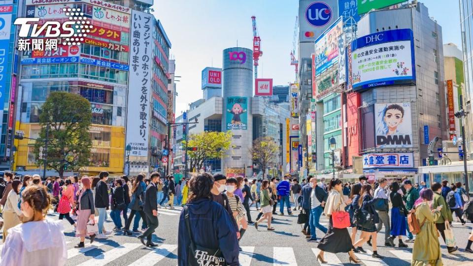 有日本網友公開日本平均薪資。（示意圖／shutterstock達志影像）