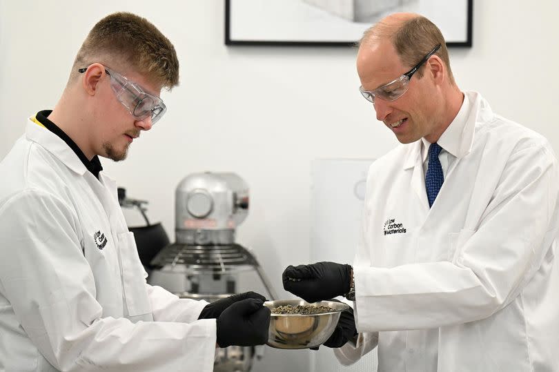 William has a go at making low carbon concrete at Low Carbon Materials in Seaham -Credit:PA