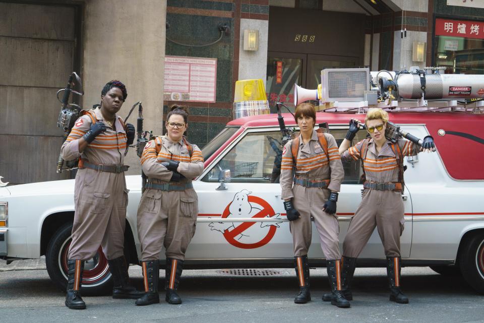 Ghostbusters Year : 2016 USA / Australia Director : Paul Feig Melissa McCarthy, Kate Mckinnon, Kristen Wiig, Leslie Jones