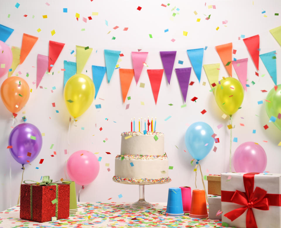 Wer sagt, dass man die schweren Geschütze zum Geburtstag nur in jungen Jahren auffahren darf? (Symbolbild: Getty Images)