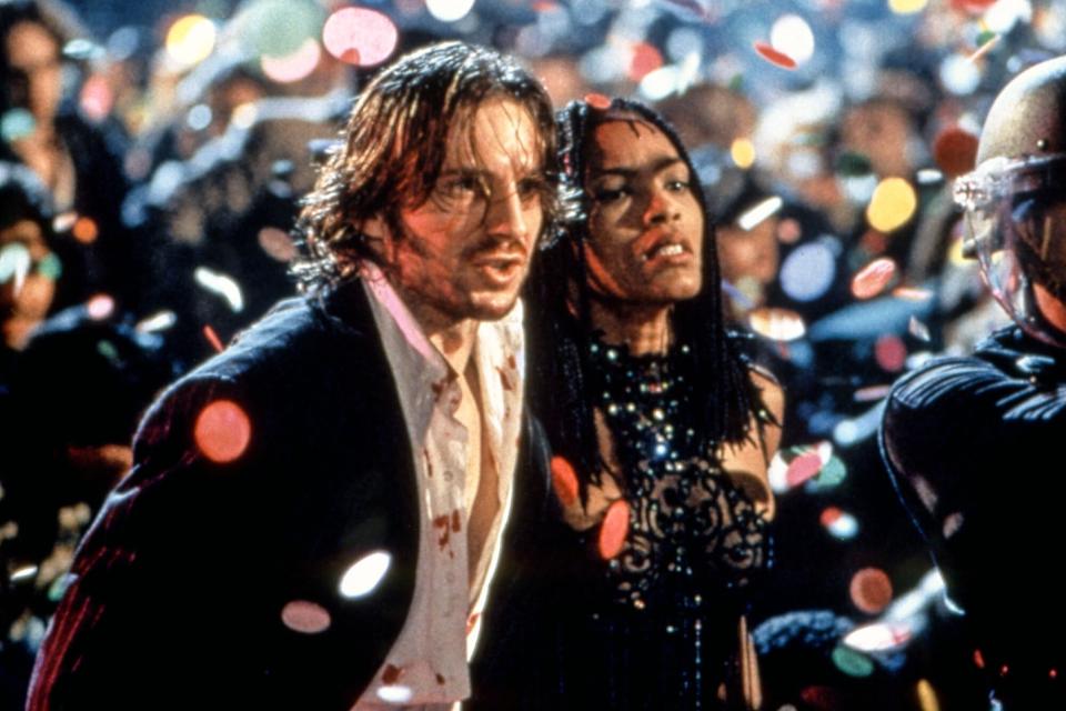 STRANGE DAYS, Ralph Fiennes, Angela Bassett, 1995