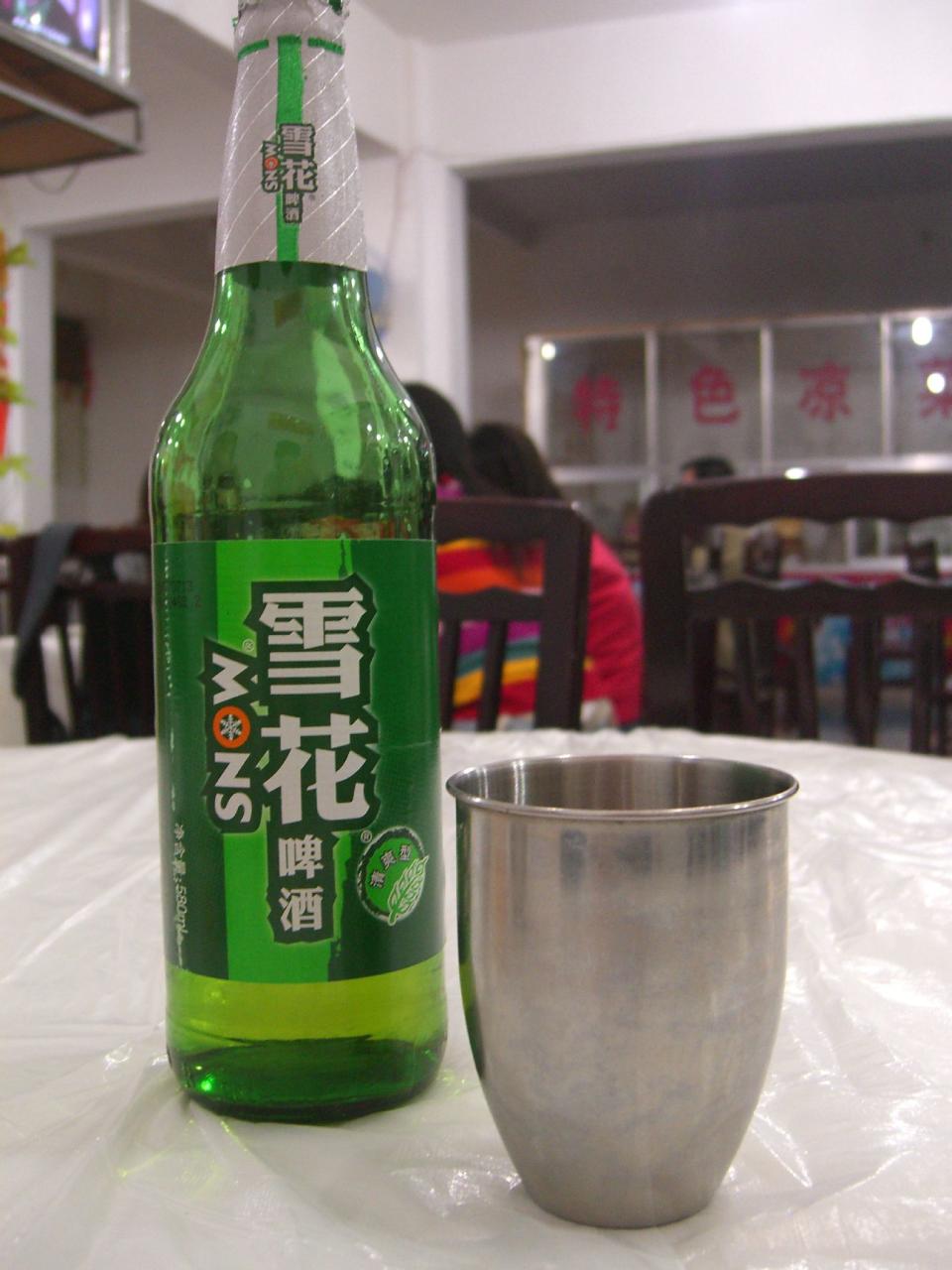 <p>Mit 5,5 Prozent Marktanteil weltweit ist das meistverkaufte Bier ein helles Ale, das in China für nur 0,95 Euro pro Liter verkauft wird. (Alpha/Creative Commons) </p>