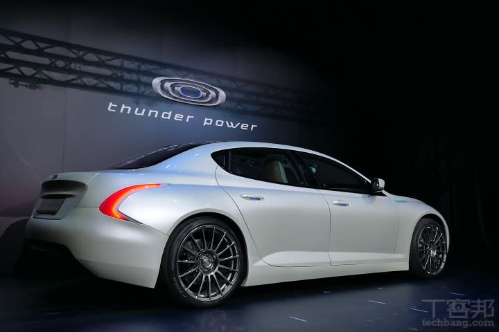 台灣版特斯拉？國產電動車 Thunder Power 發表，售價 245 萬元起、豪華版台幣 600 萬元