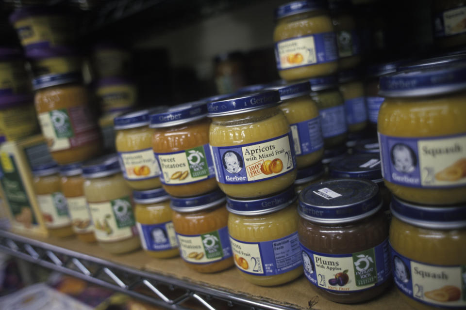 Environmentalists say buying baby food sold in glass jars is preferable since they can be recycled and reused.&nbsp; (Photo: James Leynse via Getty Images)