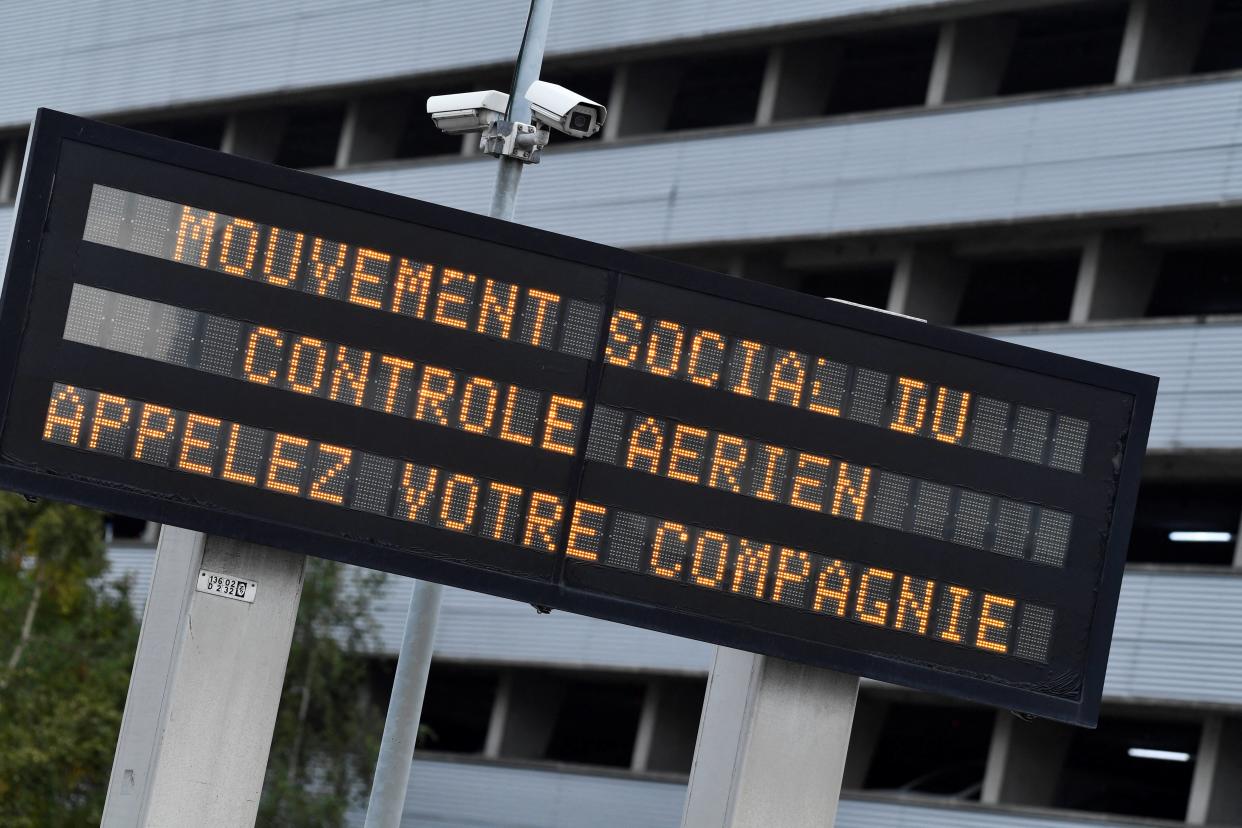 Une grève des contrôleurs aériens va perturber le trafic des avions ce jeudi 25 avril 2024.