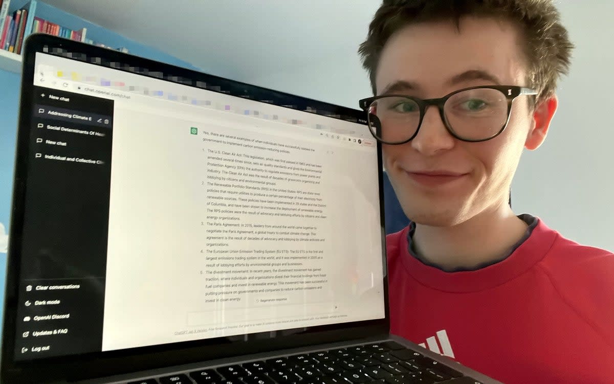 Pieter Snepvangers graduated from uni last year but decided to test the AI software to see if in theory it could be used for coursework (The Tab/Pieter Snepvangers/ SWNS)