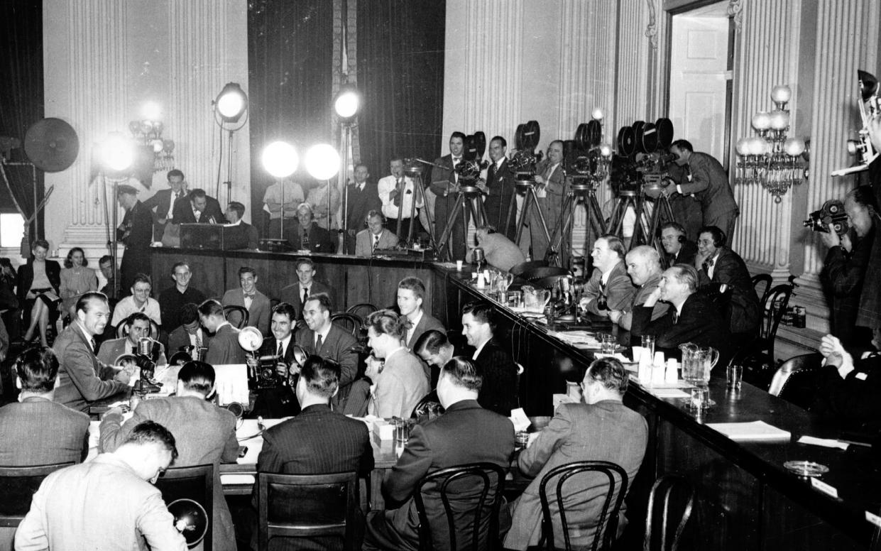 Gary Cooper takes the stand at the House Un-American Activities Committee, 1947 - APA