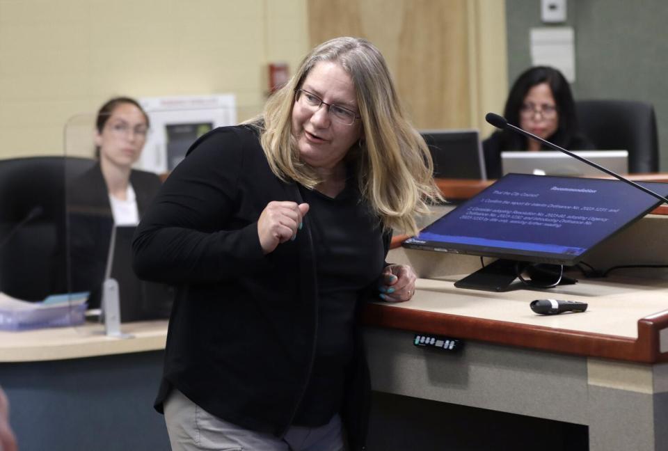 Stephanie Gilreath addresses the Imperial Beach City Council on Aug. 2.