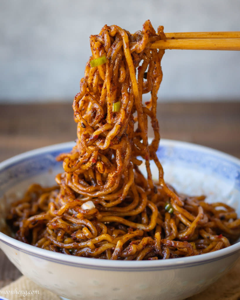 Black Garlic Chili Oil Noodles