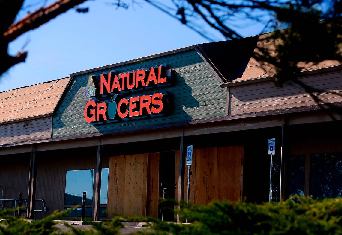 Natural Grocers sign on building of the former JOANN Fabrics and Crafts store off Columbia Center Boulevard in Kennewick.