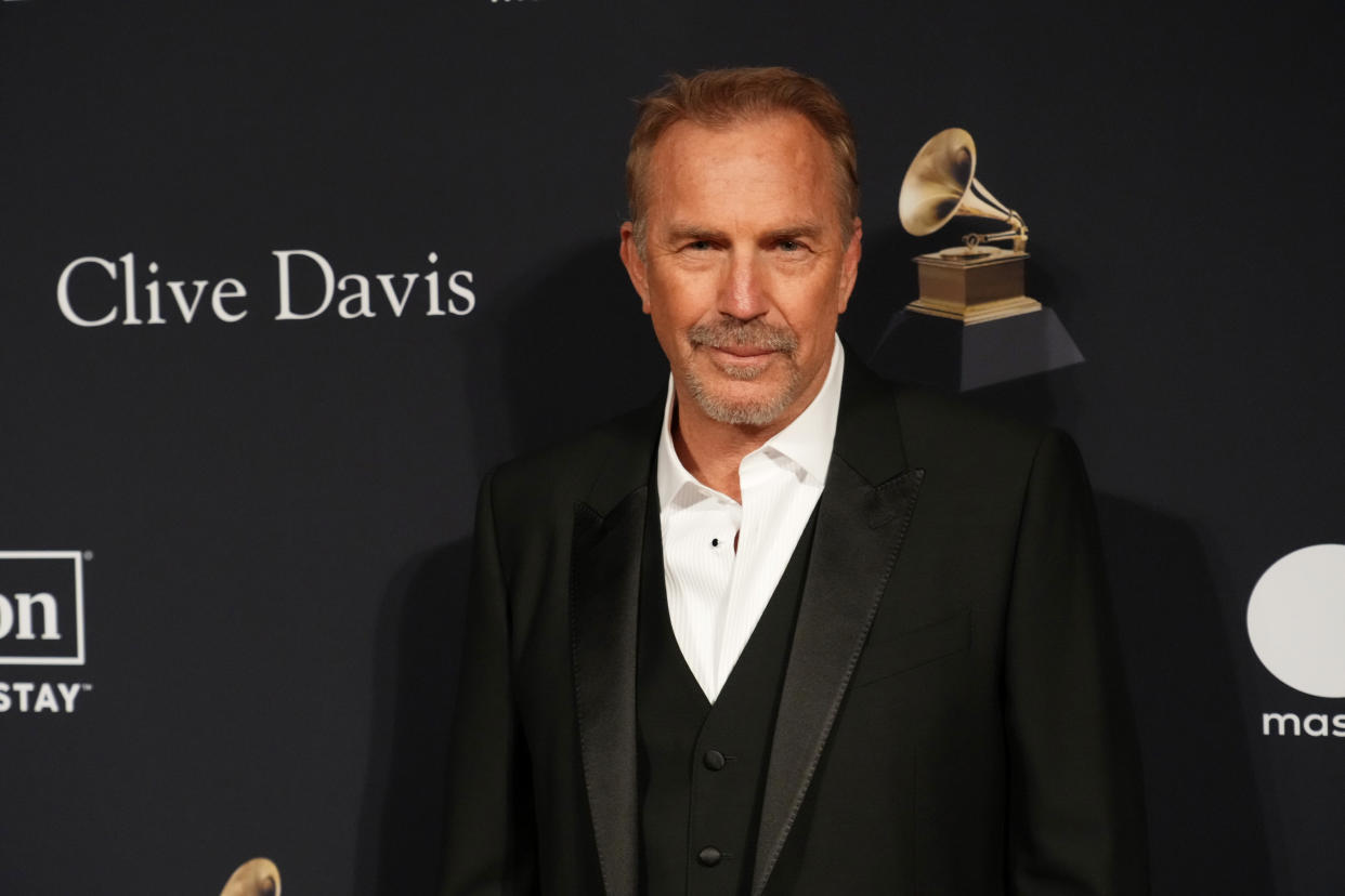 BEVERLY HILLS, CALIFORNIA - FEBRUARY 04: (FOR EDITORIAL USE ONLY) Kevin Costner attends the Pre-GRAMMY Gala & GRAMMY Salute To Industry Icons Honoring Julie Greenwald & Craig Kallman at The Beverly Hilton on February 04, 2023 in Beverly Hills, California. (Photo by Jeff Kravitz/FilmMagic)