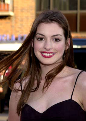 Anne Hathaway at the Westwood premiere of Universal's American Pie 2