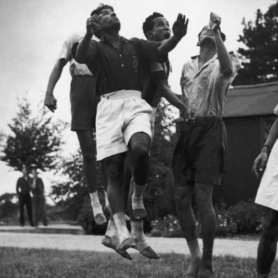 Resultado de imagen para india mundial 1950 descalzo