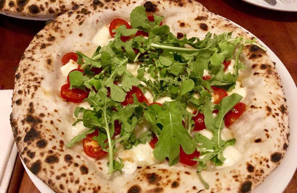 Una Pizza Napoletana (New York, New York)