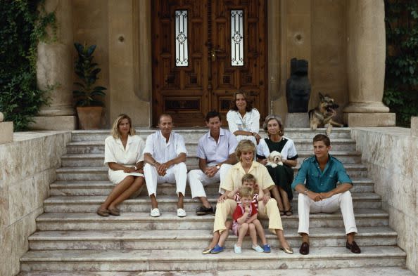 1989: The British royals vacation with the Spanish royals