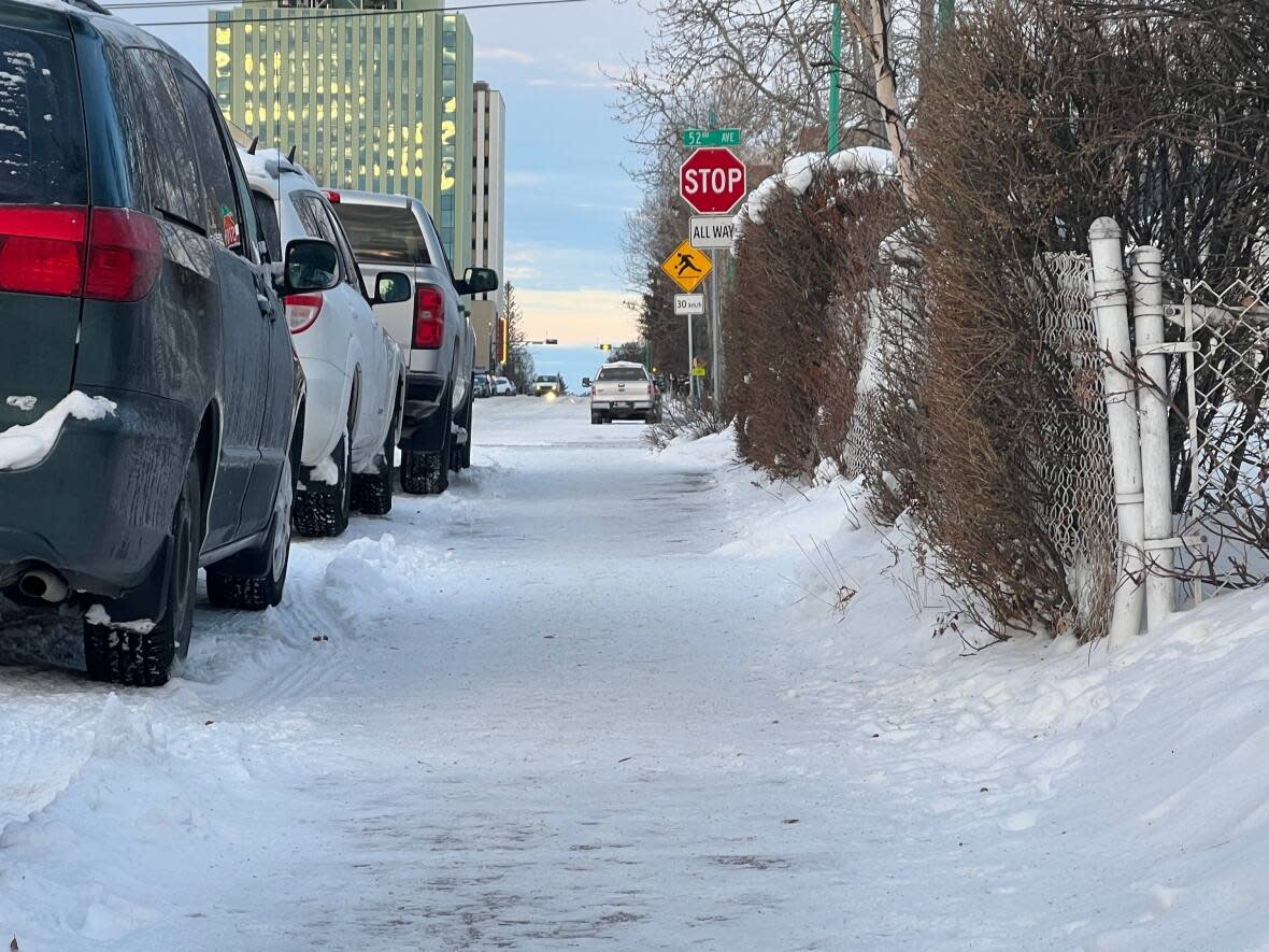 The state of sidewalks in Yellowknife on Nov. 17, 2022. (Travis Burke/CBC - image credit)