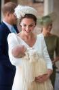 <p>The <a href="https://www.townandcountrymag.com/style/fashion-trends/a22026551/kate-middleton-dress-prince-louis-christening-photos/" rel="nofollow noopener" target="_blank" data-ylk="slk:Duchess of Cambridge wore;elm:context_link;itc:0;sec:content-canvas" class="link ">Duchess of Cambridge wore</a> an all white Alexander McQueen dress to celebrate the christening of Prince Louis. She paired it with a thick, yet delicately designed headband by Jane Taylor.</p>