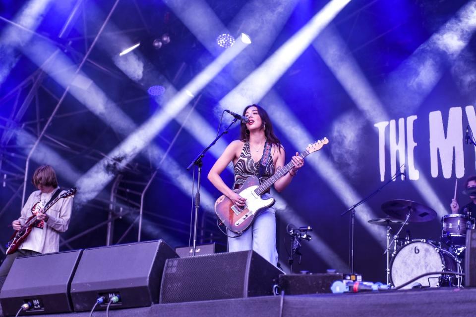 The Mysterines playing the main stage (Megan Graye)