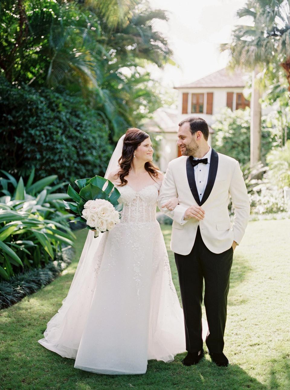 Palm Prints and Stripes Set the Tone for This Couple's Destination Wedding in Jamaica