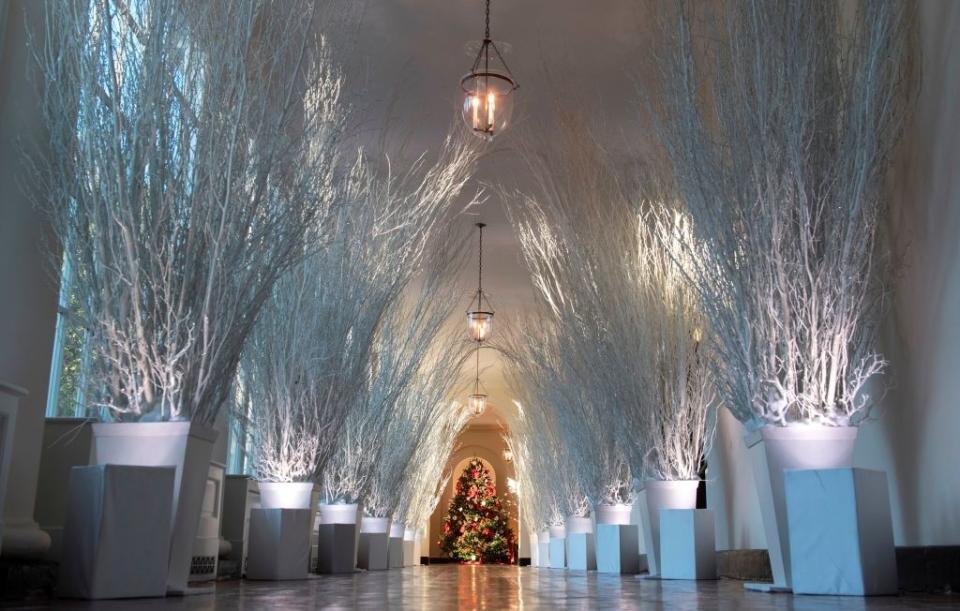 Melania Trump And Jill Biden's White House Christmas Decorations Couldn ...