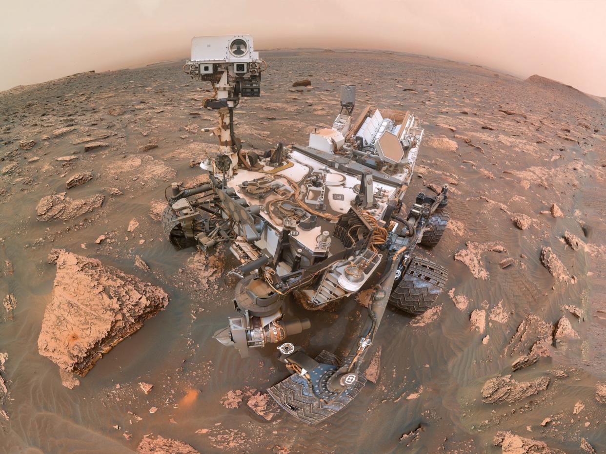 mars curiosity rover msl dust white balanced storm june 2018 nasa jpl caltech msss kevin m gill 28973587208_5917182cb3_k