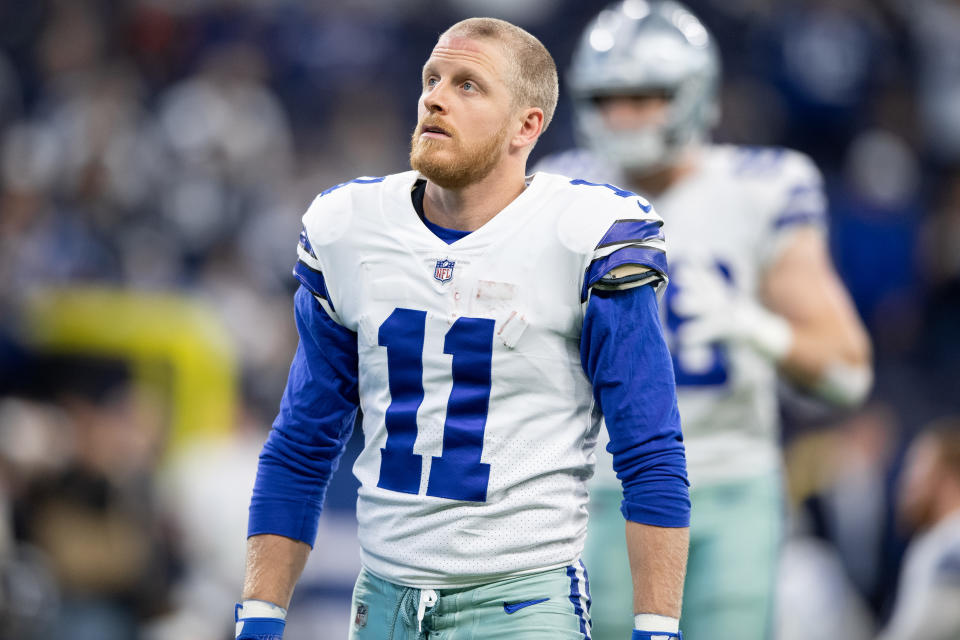 INDIANAPOLIS, IN - DECEMBER 16: Dallas Cowboys wide receiver Cole Beasley (11) warms up on the field before the NFL game between the Indianapolis Colts and Dallas Cowboys on December 16, 2018, at Lucas Oil Stadium in Indianapolis, IN. (Photo by Zach Bolinger/Icon Sportswire via Getty Images)