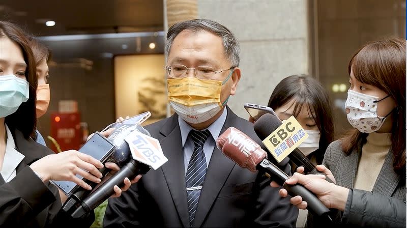台北市將於5/16開放兩族群第四劑疫苗接種，副市長蔡炳坤表示衛生局已媒合19家醫院。（圖／北市府提供）