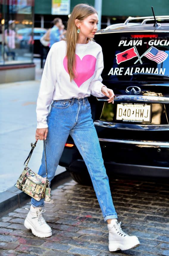 How To Wear Jeans To Work: 5 Professional Ways To Style Your Denim - Yahoo  Sports