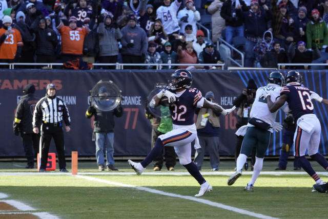 Bears lose to Philadelphia Eagles 25-20, at Soldier Field