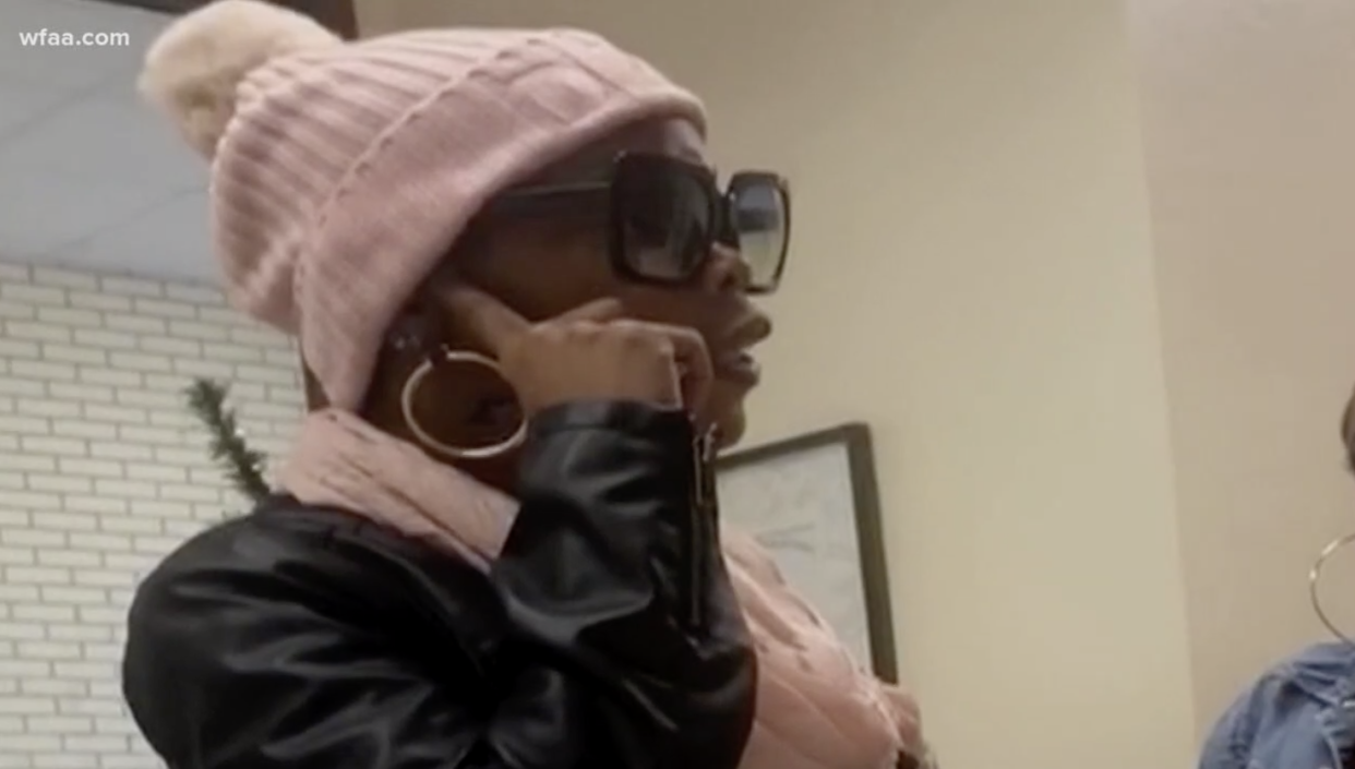 LaJuana McCree expected bad news when she was called to the principal’s office. (Photo: Via <a href="https://www.wfaa.com/article/news/watch-this-moms-visit-to-the-principals-office-ended-in-a-victory-dance/287-b586d0b9-c0ec-4c35-8ddd-30a6d74fa10d" rel="nofollow noopener" target="_blank" data-ylk="slk:WFAA;elm:context_link;itc:0;sec:content-canvas" class="link ">WFAA</a>)