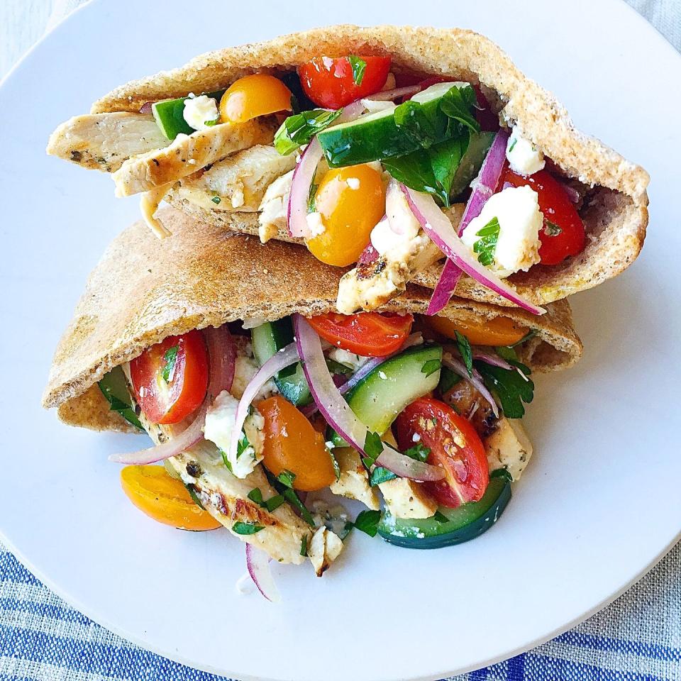 Greek Salad Pita Pockets with Grilled Chicken