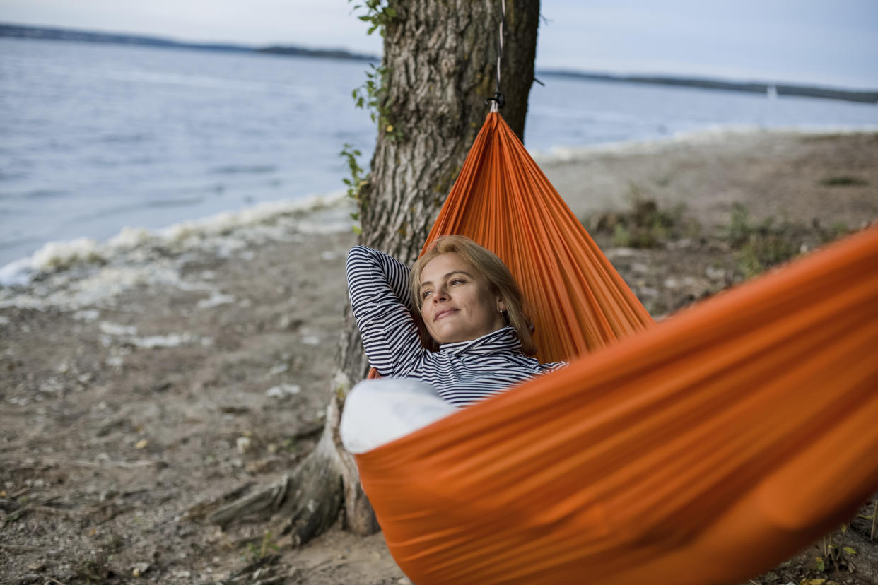 Encontramos la hamaca ideal para llevar cuando sales de paseo con la familia. Foto: Getty Images. 