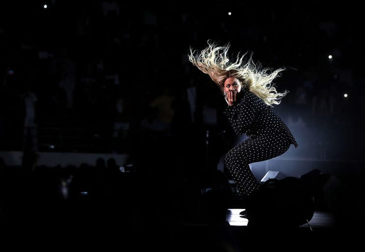 Beyonce Clinton Performance