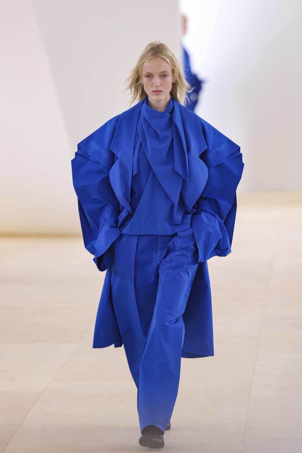 A model wears a creation for the Issey Miyake Spring/Summer 2024 womenswear fashion collection presented Friday, Sept. 29, 2023 in Paris. (AP Photo/Vianney Le Caer)