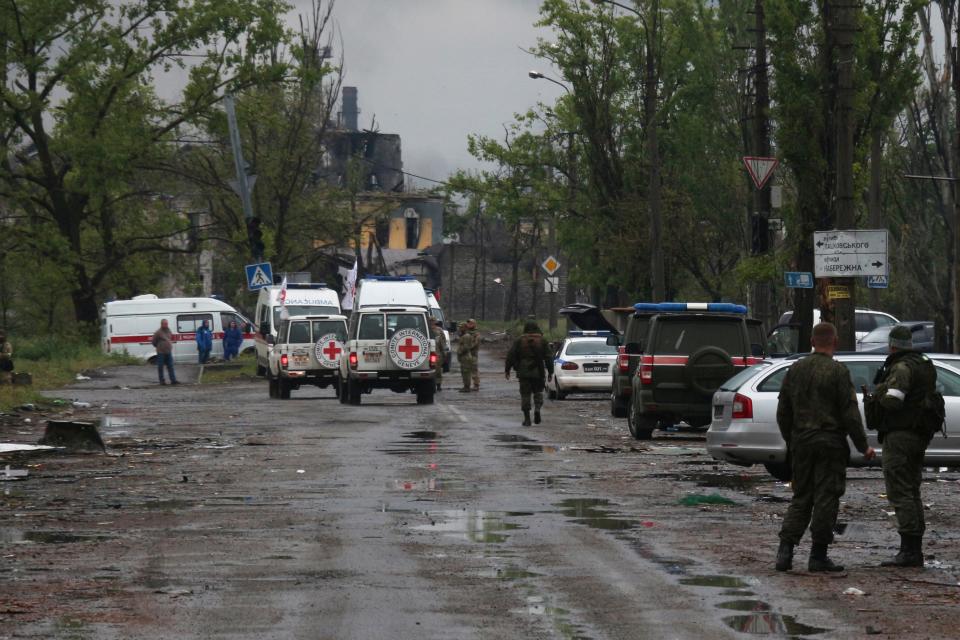 Red Cross have been observing the evacuation of Ukrainians from Azovstal steel plant (AP)