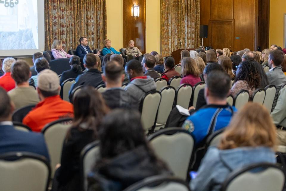 Tamara Needles moderates a panel including Andy Brown, Ann Howard and Sally Hernandez about the launch of Travis County’s Mental Health Diversion Pilot and the plans for a permanent Mental Health Diversion Center.