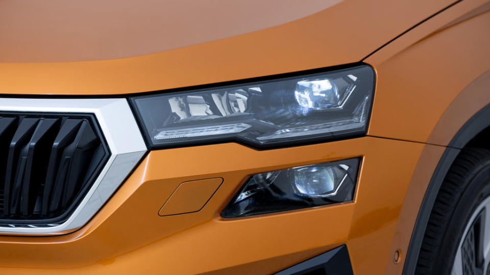 Škoda藉小改款更新機會為Karoq引進Matrix LED矩陣式LED頭燈。(圖片來源/ Škoda)