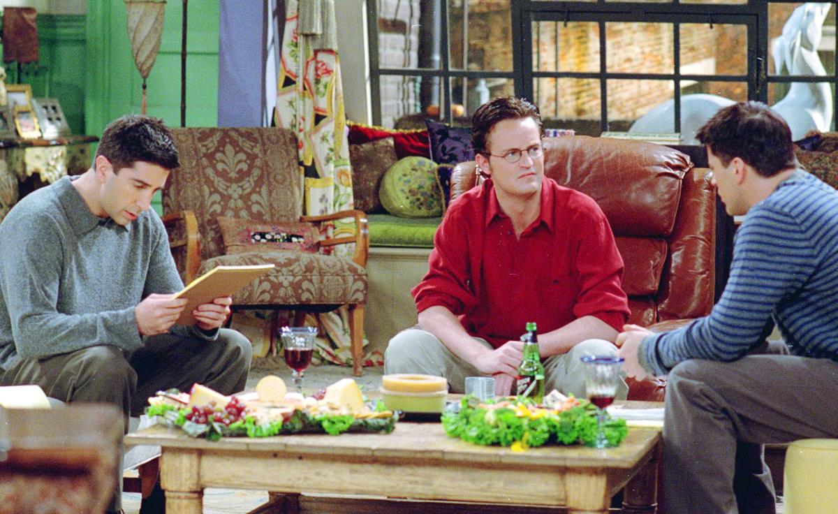 The 9 Best 'Friends' Thanksgiving Episodes, Ranked – The Hollywood Reporter