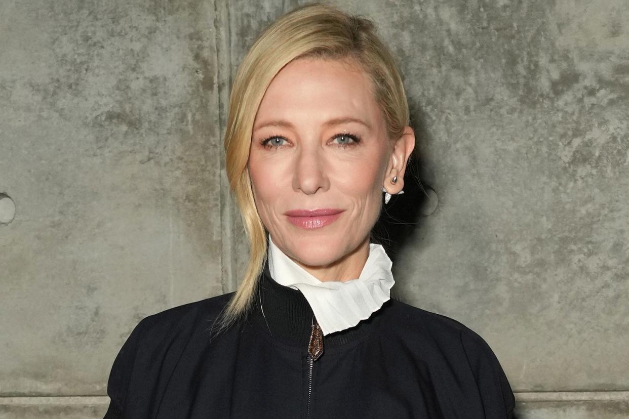 Cate Blanchett attends Louis Vuitton and W Magazine's awards season dinner on January 06, 2023 in Beverly Hills, California.