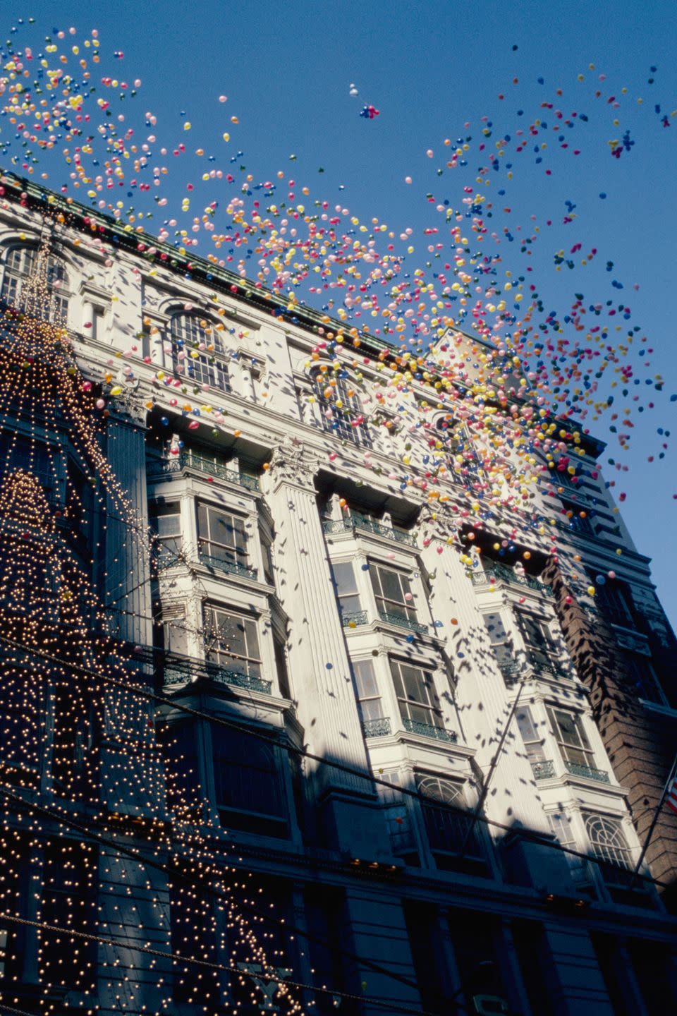 <p>Balloons released at the 1981 parade.</p>