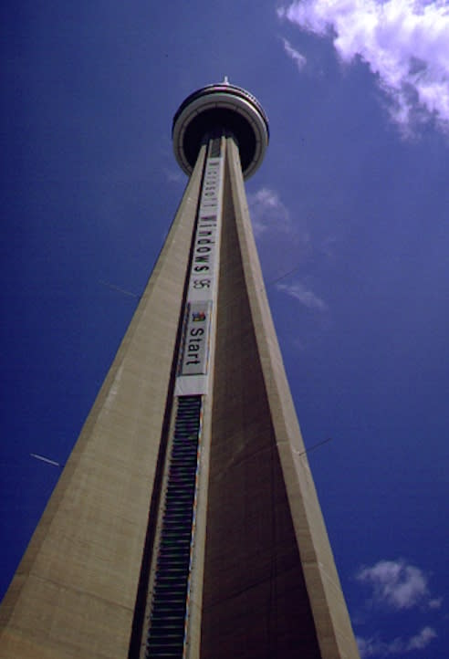 windows 95 cn tower