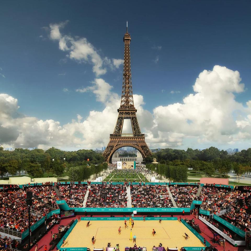 同時每個比賽場地都經過細心規劃，不論是在戰神廣場設置沙灘排球場地，讓觀眾在欣賞比賽的同時遠眺艾菲爾鐵塔 【圖片來源：Instagram @paris2024】