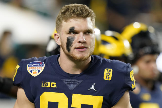 Social media reactions from Detroit Lions drafting Aidan Hutchinson - Maize  n Brew