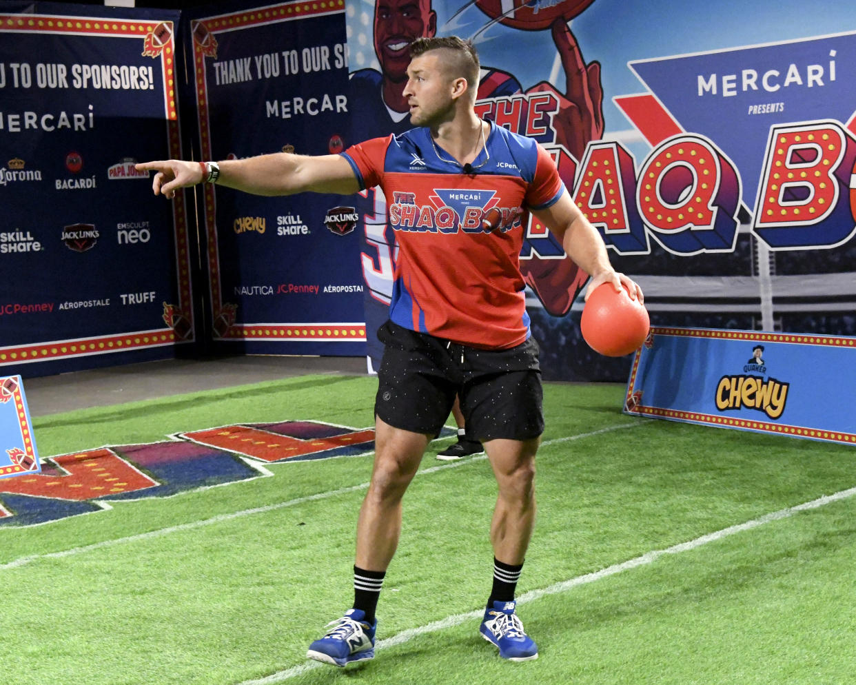 TAMPA, FLORIDA - FEBRUARY 07: Tim Tebow participates in a celebrity challenge at The SHAQ Bowl for Super Bowl LV on February 07, 2021 in Tampa, Florida. (Photo by Gerardo Mora/Getty Images)