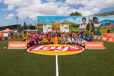 Ahead of the UEFA Women’s Champions League Final, Lay’s and Gatorade launched a series of community initiatives in this year’s host city of Bilbao, Spain, to give young female athletes more access to football – including hosting an action-packed Gatorade 5v5 tournament on a newly unveiled Lay’s RePlay pitch.