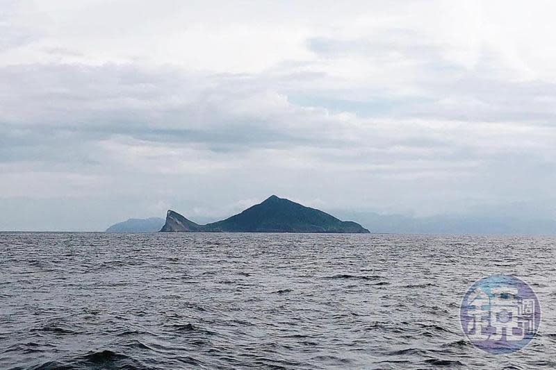 龜山島屬於活火山地形，主要屬於碎屑岩地形，抗風化能力也較差，零星的崩落屬於正常的風化現象。圖為示意圖。（讀者提供）
