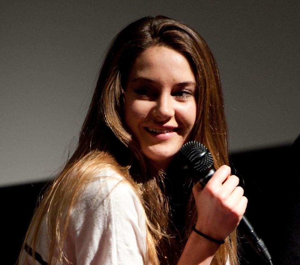 Shailene Woodley Loved Arguing With George Clooney in 'The Descendants'