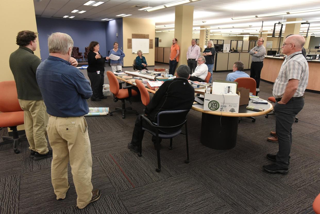 Florida Times-Union Editor Mary Kelli Palka holds the final newsroom meeting with the staff to update them on moving logistics during the final days of producing The Florida Times-Union newspaper at the 1 Riverside Avenue building Wednesday, March 27, 2019. [Bob Self/Florida Times-Union]