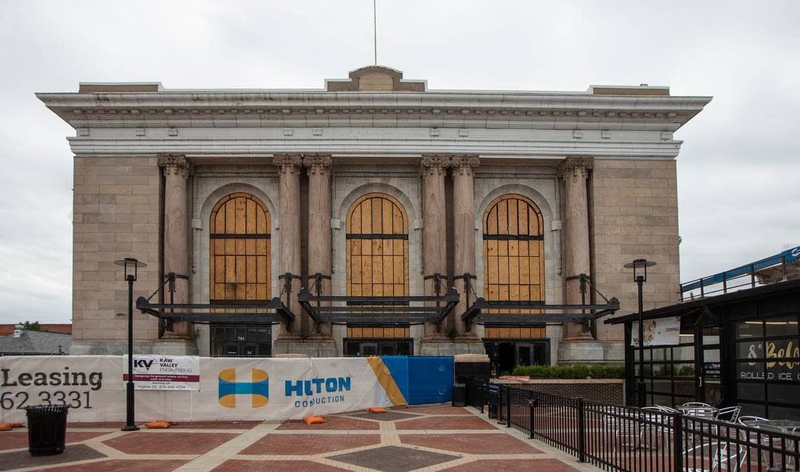 In 2017, Occidental Management renovated the terminal building at Union Station where the Faneuil call center eventually located. The company now is trying to sublease its space since its employees are working remotely.