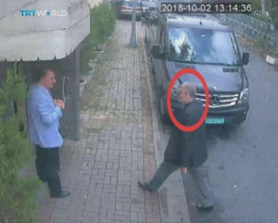 This image from CCTV video, obtained by the Turkish broadcaster TRT World and made available on Oct. 21, 2018, is said to show Saudi journalist Jamal Khashoggi entering the Saudi Consulate in Istanbul on Oct. 2, 2018. (Photo: CCTV/TRT World via AP)